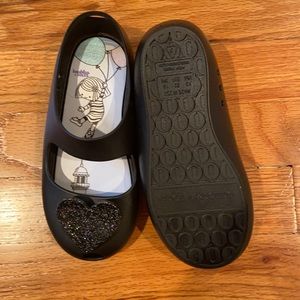 Baubles and soles waterproof shoes. Never worn. Brand new